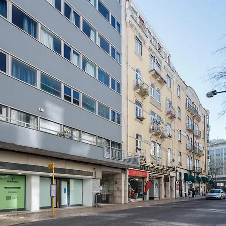 Champagne Vibes In - By Misha's Place 5c Lisboa