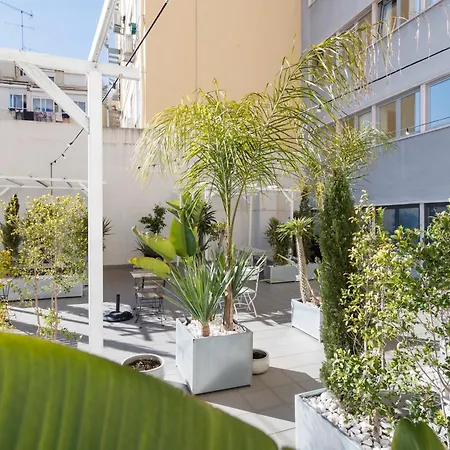 Champagne Vibes In - By Misha's Place 5c דירה *